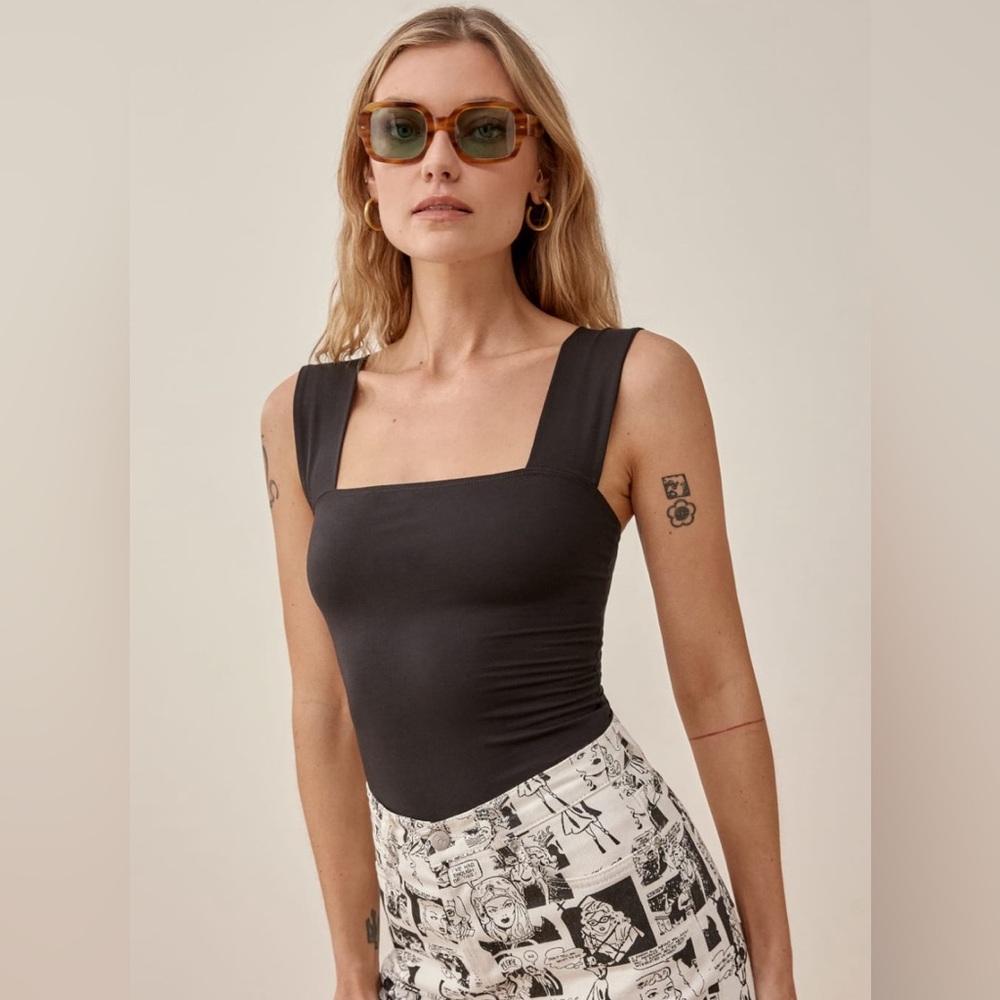 Like new Reformation Clarke Knit Tank in black - Small.